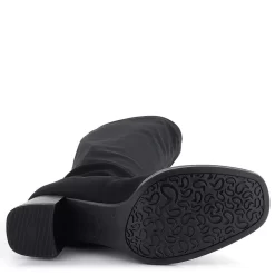 Ara Bradbury Black -Walking On A Cloud ara2230801d